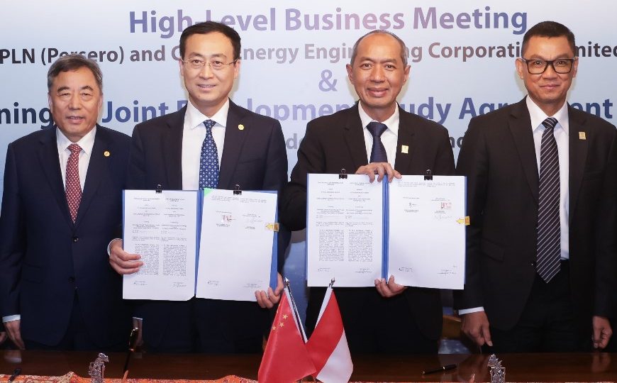 PLN Indonesia Power dan China Energy Sepakat Kaji Pengembangan Energi Hijau Skala Besar di Sulawesi