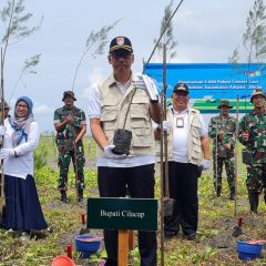 PLN Indonesia Power Inisiasi Program Ekowisata Mangrove Dorong Kesejahteraan di Pesisir Cilacap