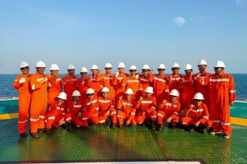 Dedikasi Perwira Elnusa Tetap Bekerja Jaga Pasokan Energi di Momen Idul Fitri