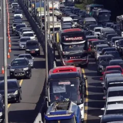 Pemudik Mulai Bergerak, Pemerintah Minta Pertamina dan PLN Antisipasi Lonjakan Konsumsi Energi