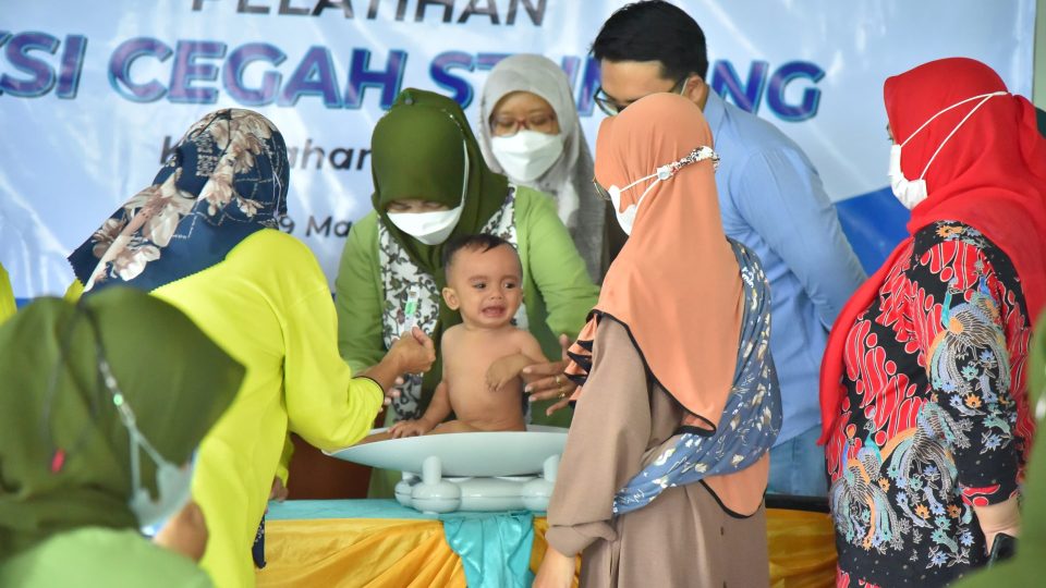 PLN Indonesia Power Borong 14 Penghargaan CSR & PDB Award 2024