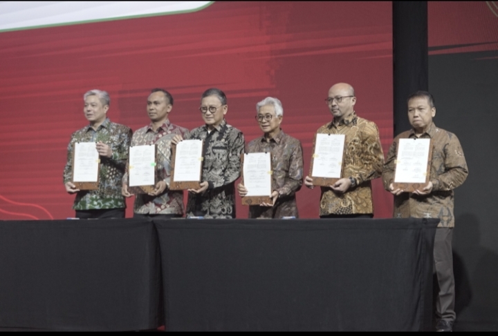 Petronas Teken Perpanjangan Kontrak Bagi Hasil Wilayah Kerja Ketapang Selama 20 Tahun