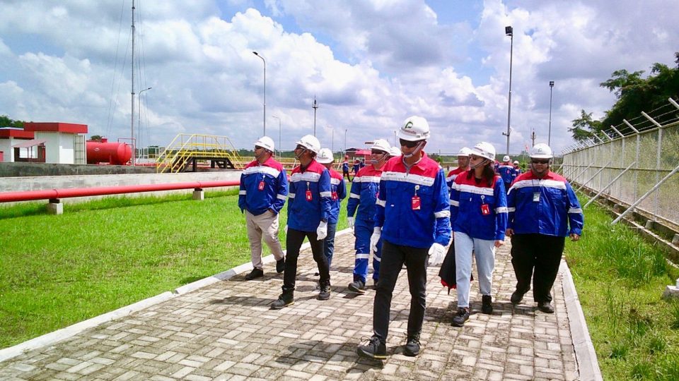 Menuju Net Zero Emission, Elnusa Hijaukan Area Operasi di Tembilahan