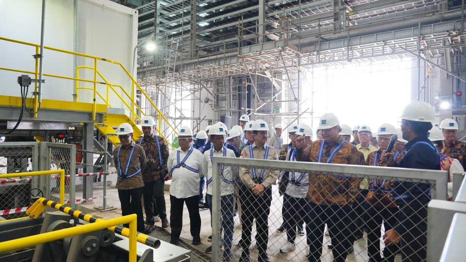 Smelter Freeport di Gresik Resmi Beroperasi