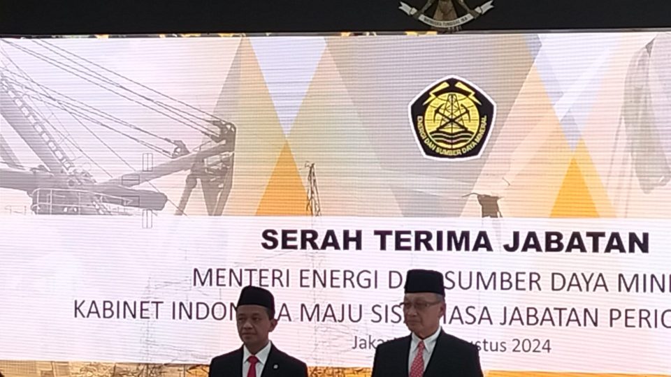 Tujuan Pergantian Menteri ESDM Hanya Demi Tujuan Politik