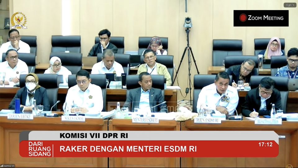 Bongkar Praktik Ilegal Mining, Bahlil Bakal Bahas Tertutup dengan Komisi VII DPR RI