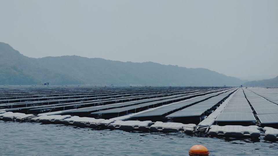 Kementerian ESDM Dapat Lampu Hijau dari Kementerian PUPR Genjot PLTS Terapung