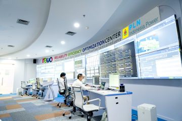 Enginer PLN IP Sabet Penghargaan Dharma Karya Kementerian ESDM