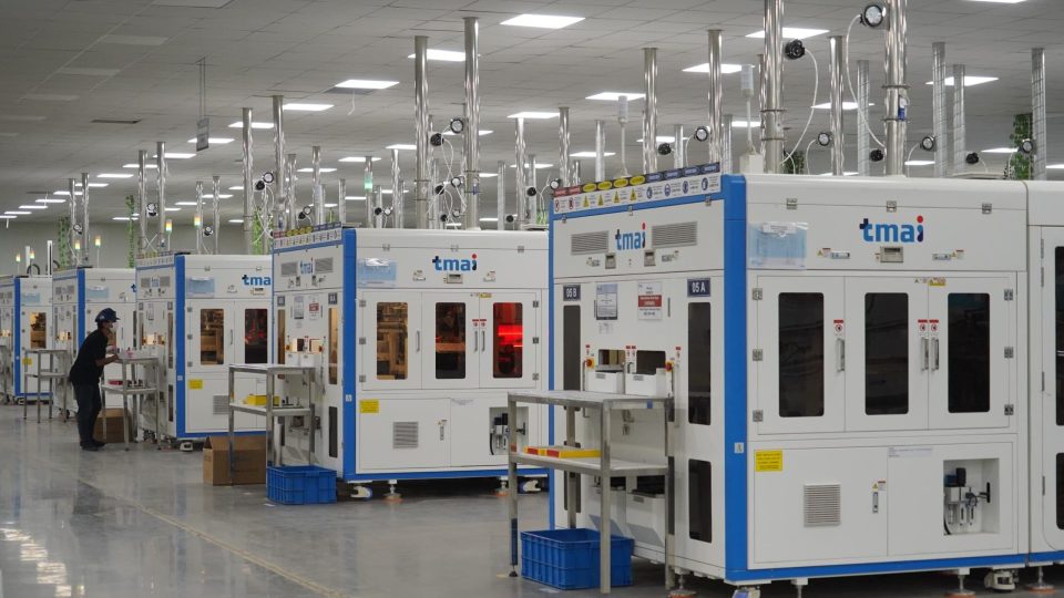 PLN IP Resmikan Pabrik Solar Panel Berkapasitas 1 GWp di Kendal