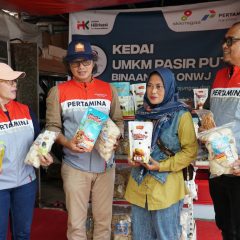 Program “Jam Pasir” Dorong Kemandirian Ekonomi Istri Nelayan di Karawang