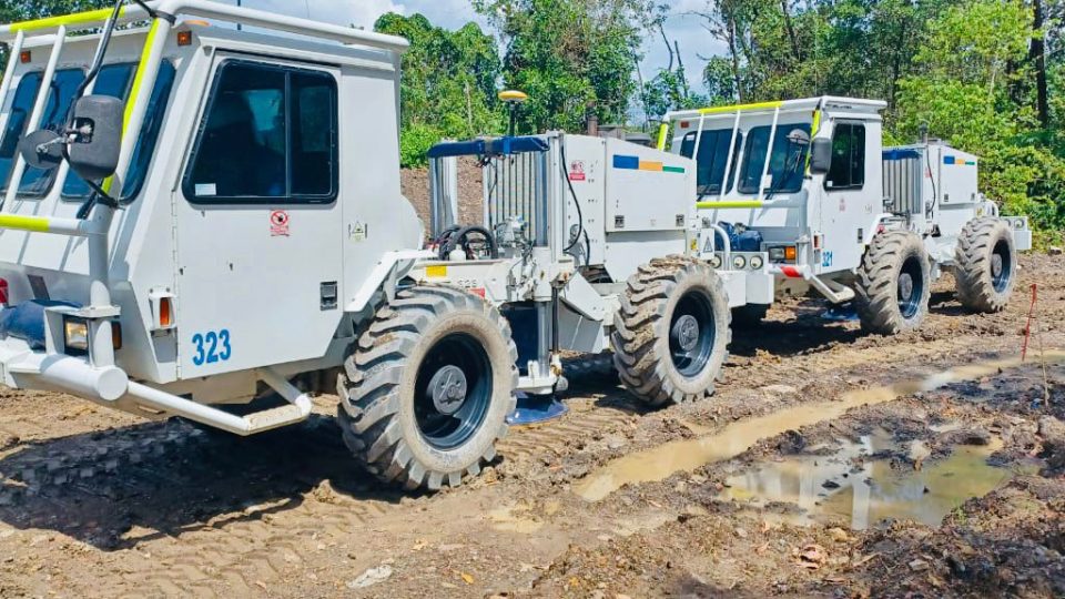 Elnusa Mulai Survei Seismik Perdana di Area Tambang Batu Bara dengan Teknologi Vibroseis dan Receiver Modern