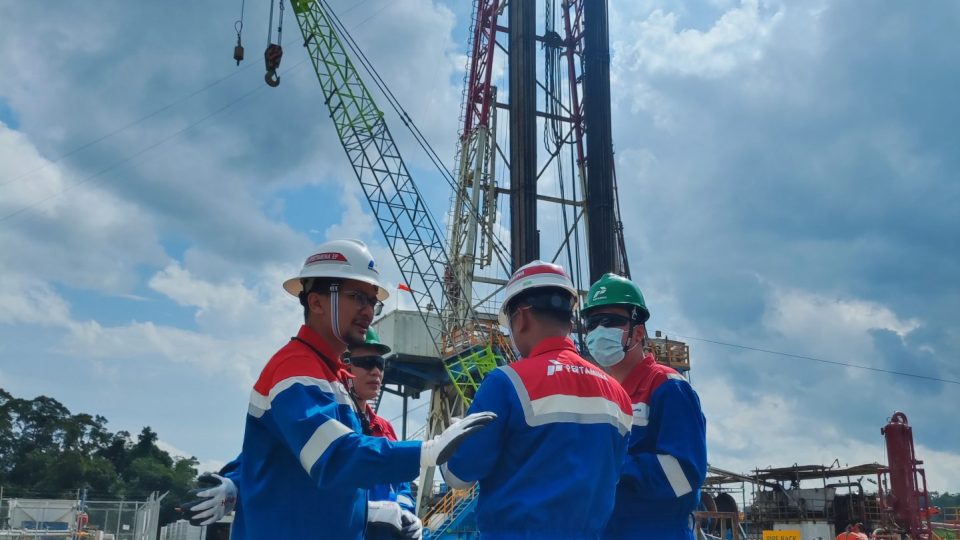 Sinergi Pengeboran Sumur Borderless Pertamina EP dan PHSS Ciptakan Efisiensi Biaya US$2 Juta