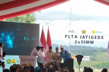 Prabowo Resmikan 37 Proyek Infrastruktur Listrik Senilai Rp72 Triliun