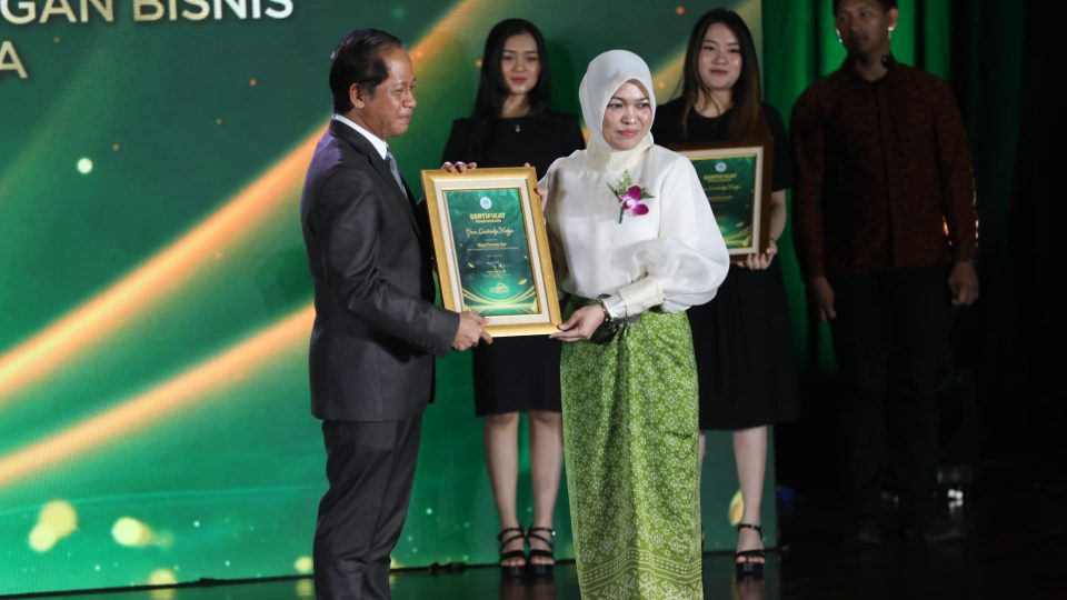 PGN Group Borong 10 Penghargaan PROPER