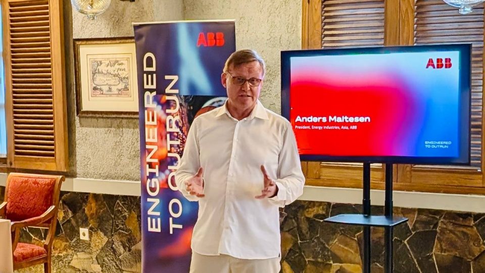 ABB Perkuat Dukungan bagi Indonesia Capai Target Dekarbonisasi dan Transisi Energi