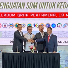 Disaksikan Menteri Ketenagakerjaan, FSPPB dan Pertamina Teken PKB ke IX 2025-2027 dan Komitmen Hubungan Industrial Pancasila