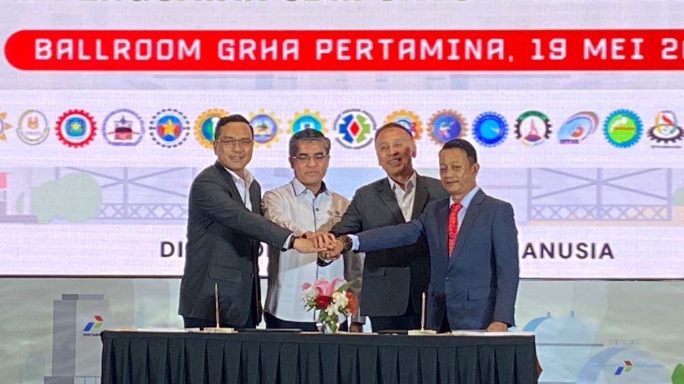 Disaksikan Menteri Ketenagakerjaan, FSPPB dan Pertamina Teken PKB ke IX 2025-2027 dan Komitmen Hubungan Industrial Pancasila