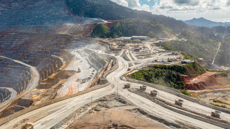 Amman Lanjutkan Penambangan Fase 8 di Batu Hijau, Ini Total Cadangan Mineralnya