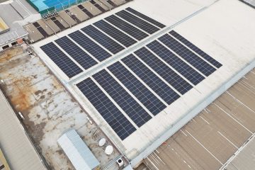Cahaya Power Indonesia Bangun PLTS Atap di Tiga Gerai Depo Bangunan Berkapasitas 694,96 kWp
