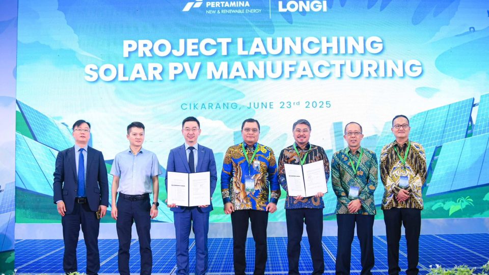 Pertamina NRE Gandeng Perusahaan China Bangun Pabrik Modul Panel Surya Berkapasitas 1,4 GW Per Tahun