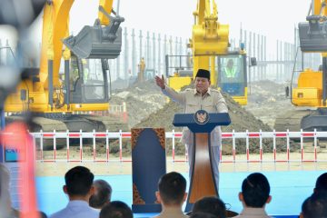 Prabowo Groundbreaking Proyek Ekosistem Industri Baterai Listrik