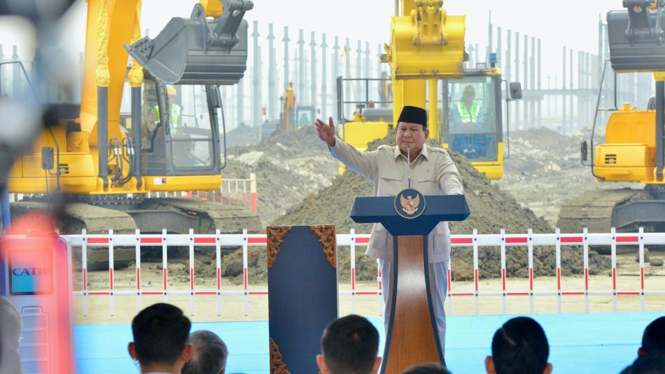 Prabowo Groundbreaking Proyek Ekosistem Industri Baterai Listrik