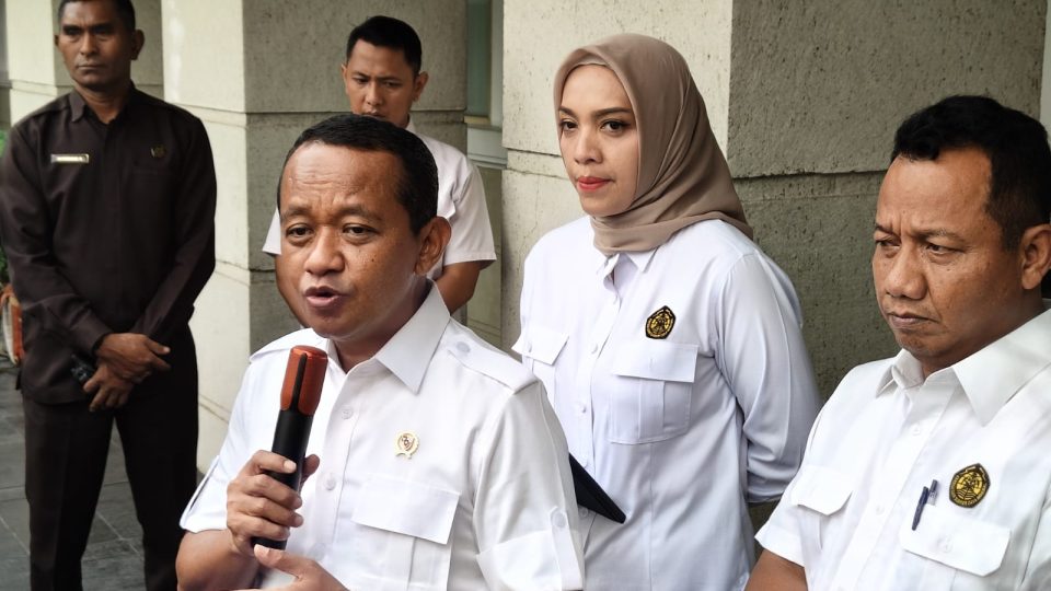 Tidak Hanya Satu, Bahlil Sebut Ada Lima Izin Tambang Nikel di Wilayah Raja Ampat