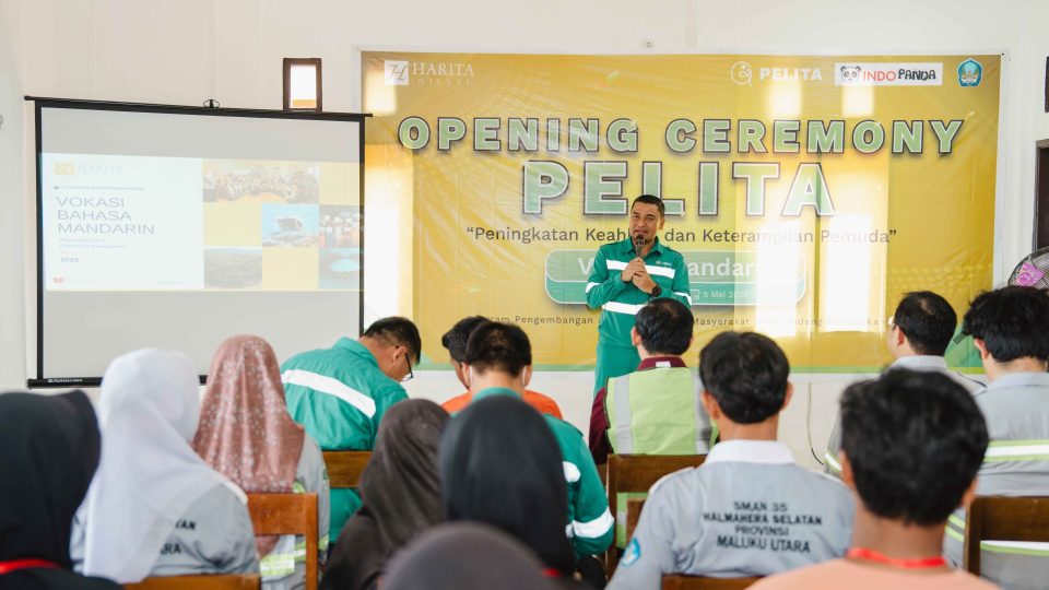 Keren, Anak Muda Pulau Obi Sudah Diajarkan Bahasa Mandarin