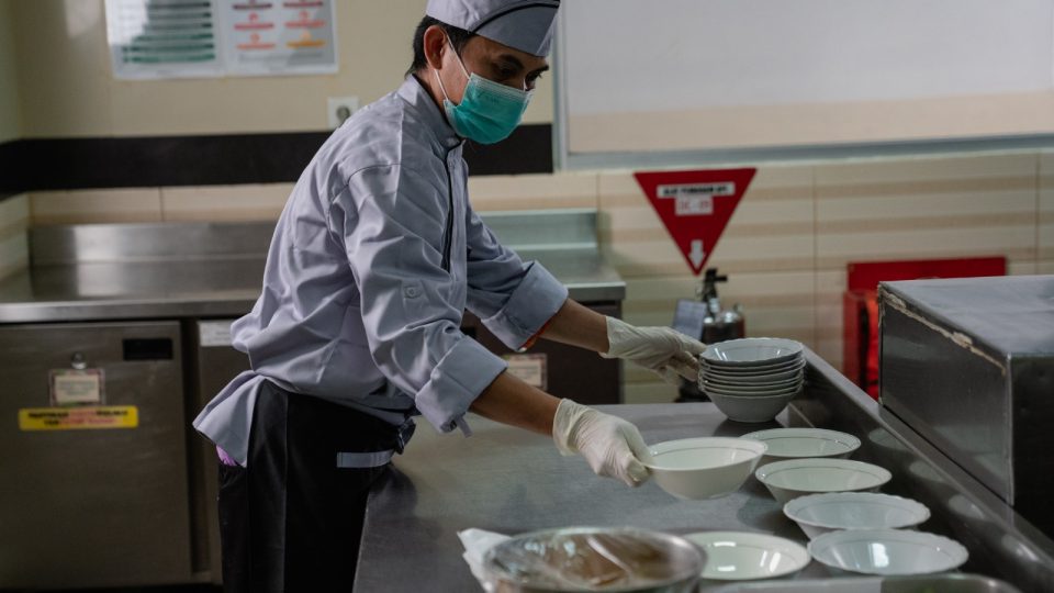 Erkaklarning yalangoch dumbalari Amerikalik porno yulduzlarning yalangoch kokraklari fotosuratlari