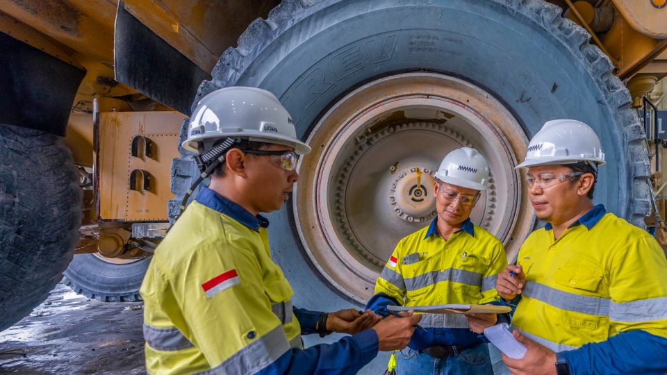 AMMAN Kembali Masuk Daftar Perusahaan Paling Terpercaya di Dunia