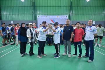 Dirjen Migas Kementerian ESDM Kick Off DE Badminton Tournament 2025