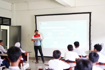 Pertamina NRE Ajak Siswa SMP Peduli Lingkungan Sejak Dini