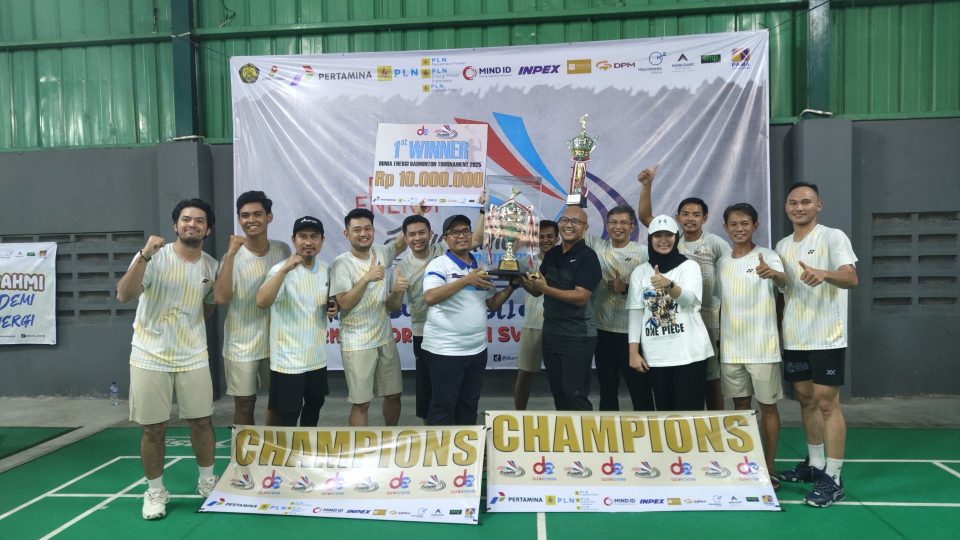 Sabet Juara I Dunia Energi Badminton Tournament 2025, PHE Bawa Pulang Piala Bergilir Menteri ESDM