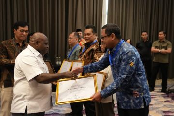 Patuh Prinsip HAM Dalam Berbisnis, AMMAN Raih Penghargaan PRISMA