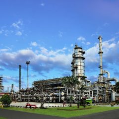 Jejak Seabad Kilang Plaju di Tepi Sungai Musi