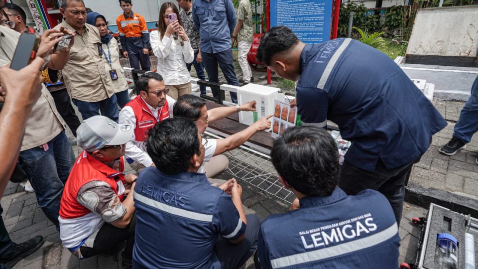 Dirut Pertamina Patra Niaga Bersama Dirjen Migas, Tinjau Langsung SPBU di Jawa Timur, Tegaskan Komitmen Layani Keluhan Konsumen