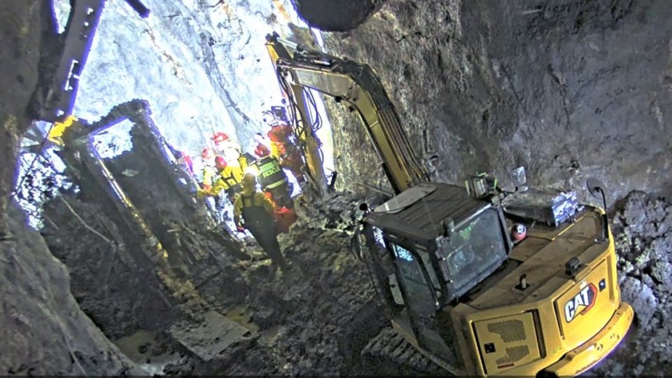 Seluruh Pekerja Freeport Terjebak Longsor Ditemukan