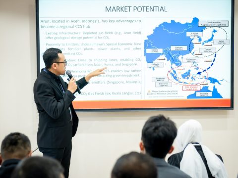 Disela ADIPEC 2025, SKK Migas Sebut Proyek CCUS Tangguh Beroperasi Kuartal III 2028