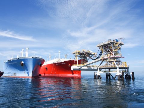 FSRU Lampung Terima Kargo LNG dari Tangguh