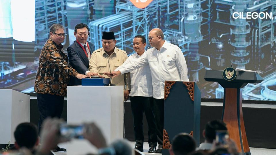 Pabrik Petrokimia Terintegrasi Berkelas Dunia Resmi Beroperasi di Cilegon