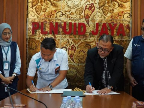 PLN Danai Riset Mahasiswa ITPLN Kembangkan PLMH Surya Angin