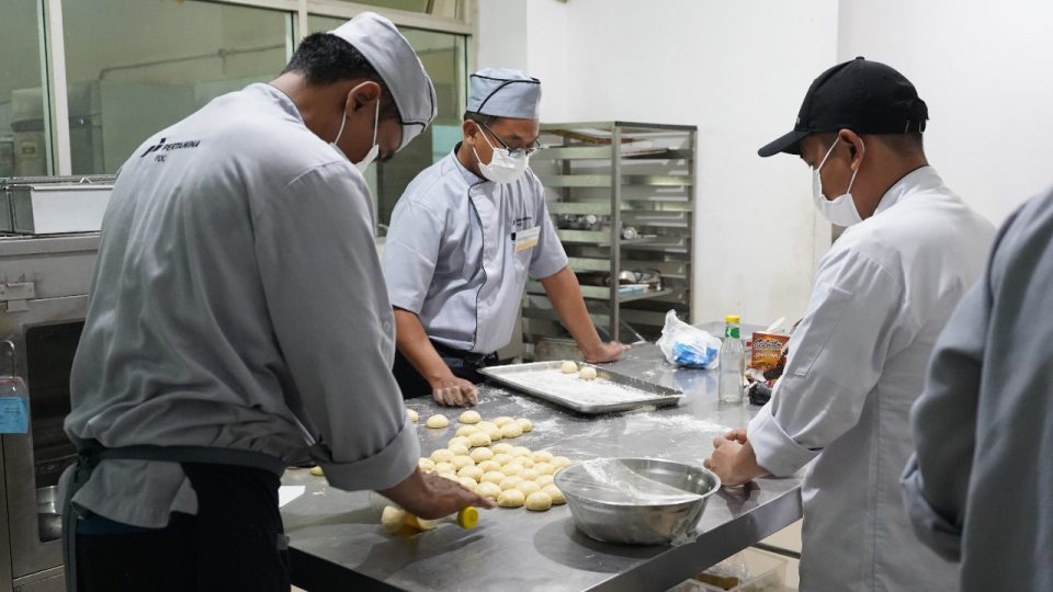 PDC Jaga Kualitas Layanan FLS dengan Pelatihan dan Sertifikasi BNSP Koki dan Baker