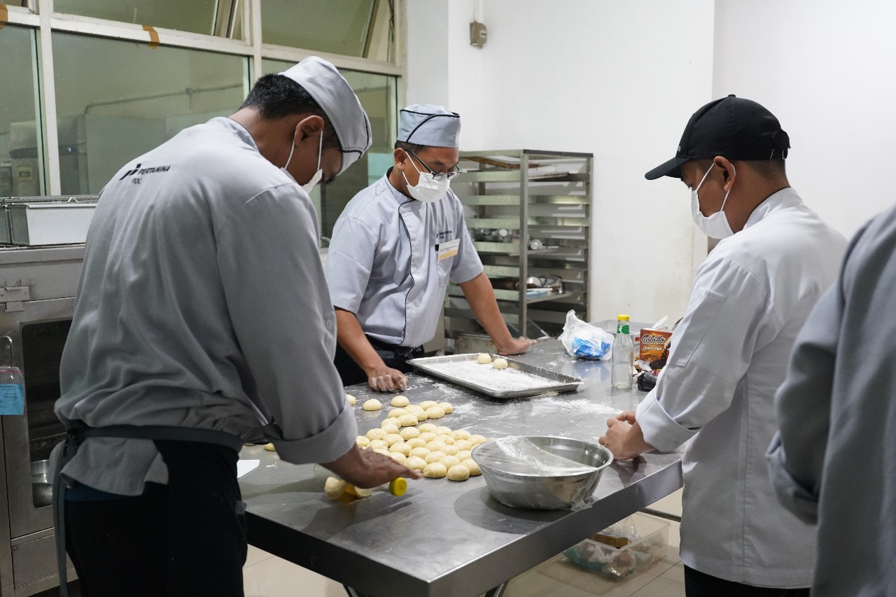 PDC Jaga Kualitas Layanan FLS dengan Pelatihan dan Sertifikasi BNSP Koki dan Baker