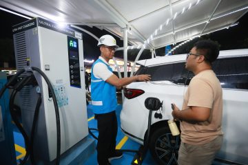 4.516 Unit SPKLU Disiapkan Antisipasi Lonjakan Kendaraan Listrik selama Periode Nataru 2025/2026