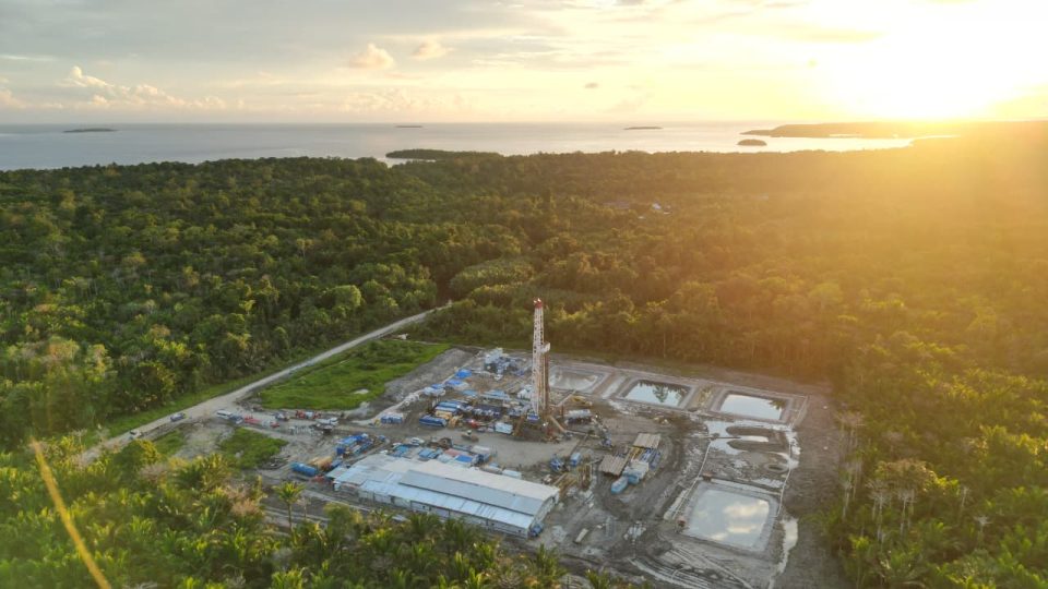 Pemboran Sumur SLW-C4X Dongkrak Produksi Minyak Pertamina EP Papua Field Jadi 2.020 Barel per Hari