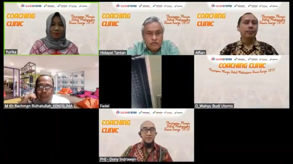 Coaching Clinic Debat Mahasiswa Dunia Energi, Meningkatkan Kemampuan Debat untuk Masa Depan