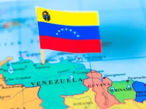 Venezuela: Kaya Minyak Tetapi Miskin