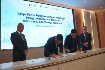 MIND ID dan Pertamina Teken Kerja Sama Hilirisasi Batu bara