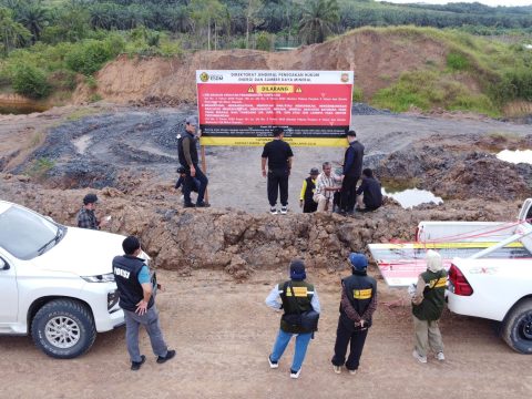 Diduga Hasil Tambang Ilegal, Kementerian ESDM Sita 50 Ribu Ton Batu Bara di Kutai Kartanegara