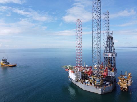 Pertamina Bor Sumur Infill di Selat Makassar